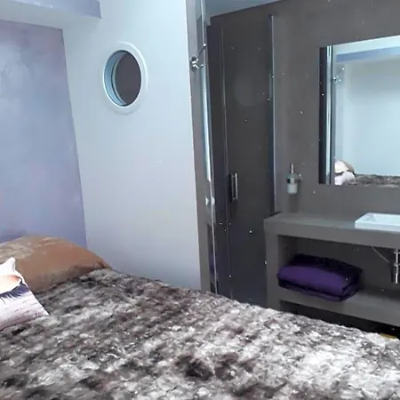 D'hotes Naturiste, Village Naturiste Cap D'agde, Draps, Serviette, Café, Menage Inclus En Fin De Sejour Agde